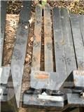 JCB Forks Pin & Cone Weitere Lade- und Grabgeräte