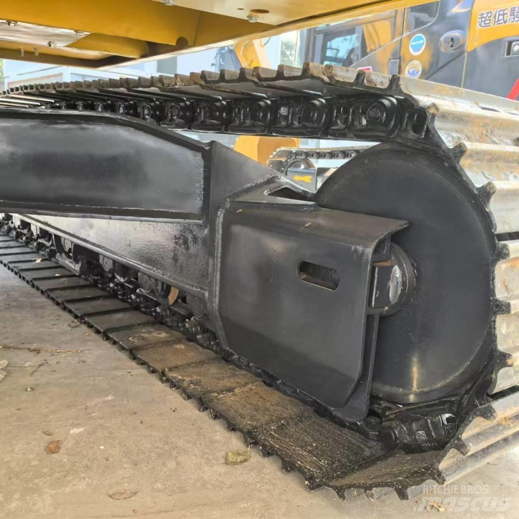 Komatsu PC130-7 Raupenbagger