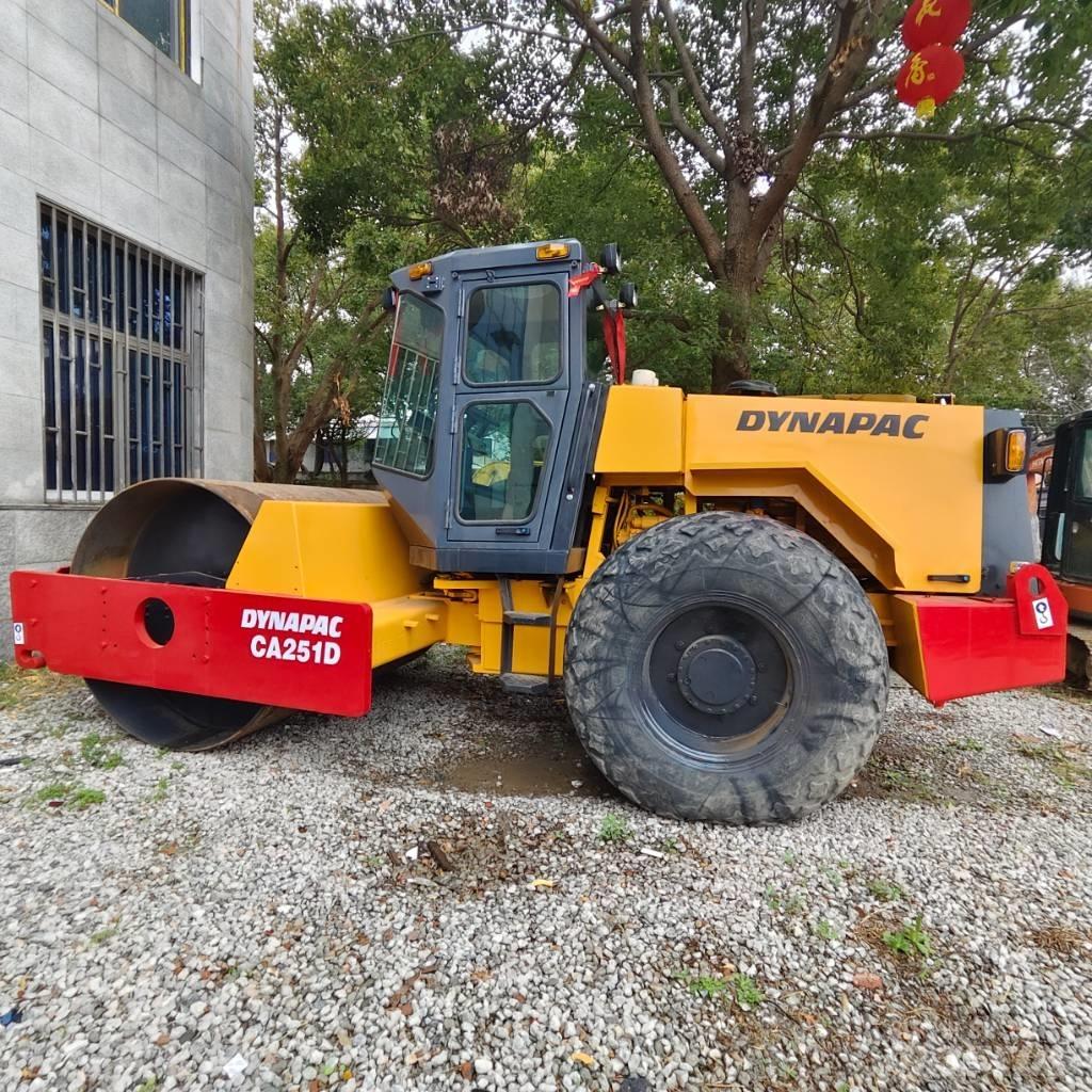 Dynapac CA251D Walzenzüge
