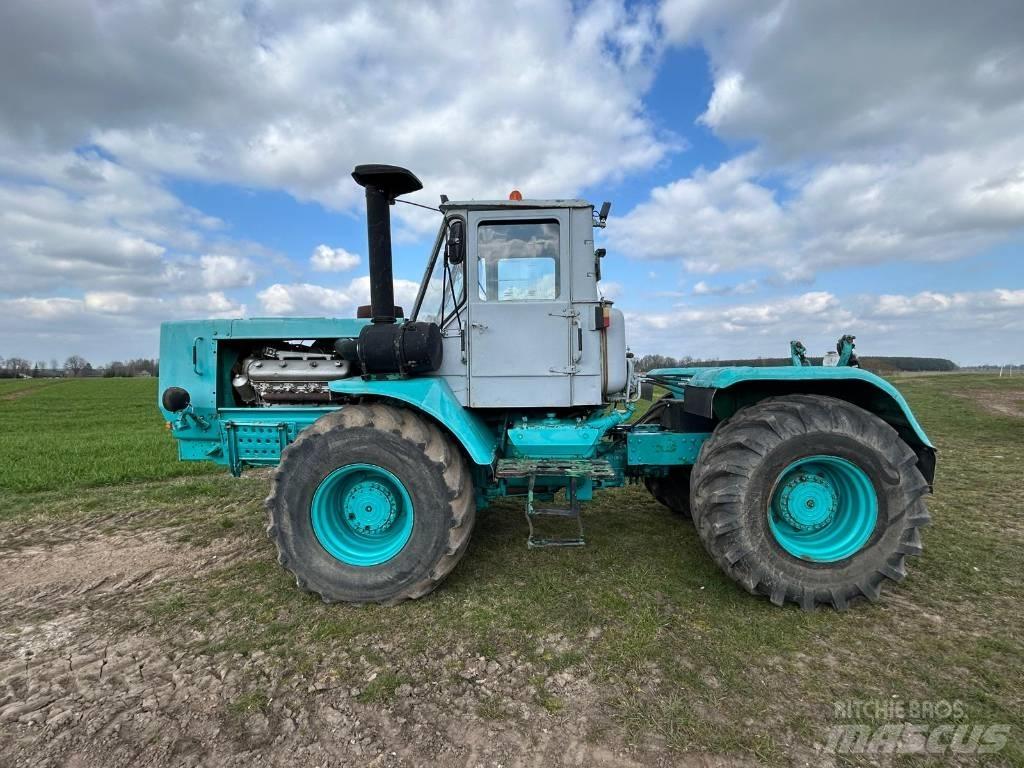 Chtz T150-K Traktoren