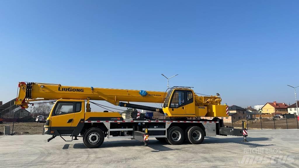 LiuGong LTC250V5 All-Terrain-Krane