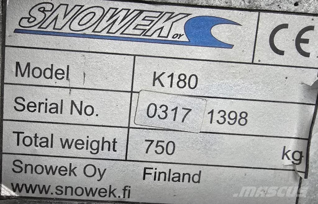 Snowek K180 Sonstige Schneeräumgeräte