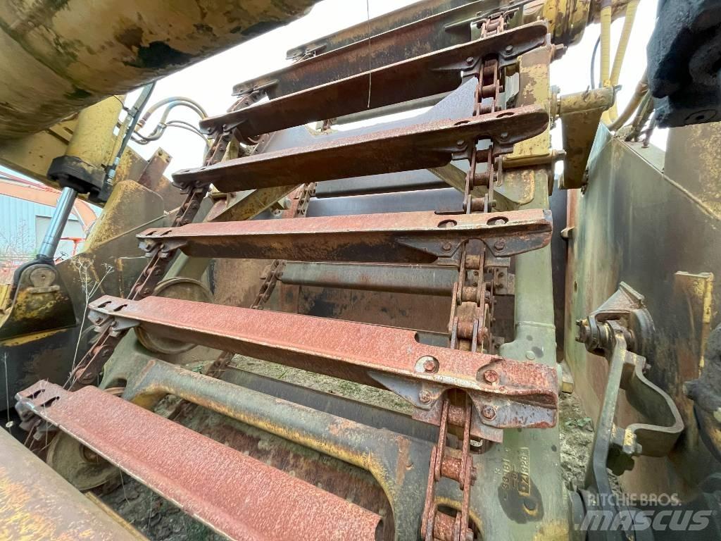CAT 615 C Schaber