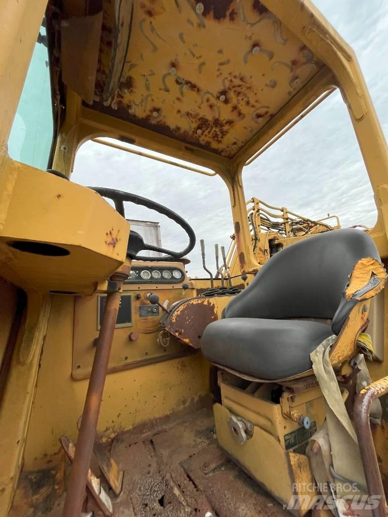 CAT 615 C Schaber