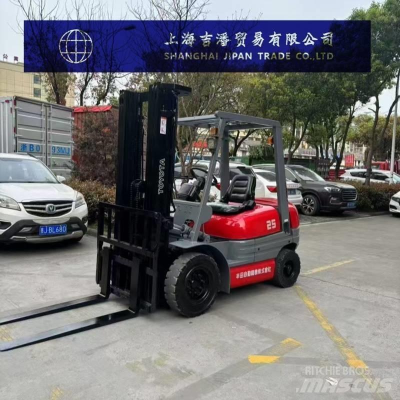 Toyota FD 25 Dieselstapler