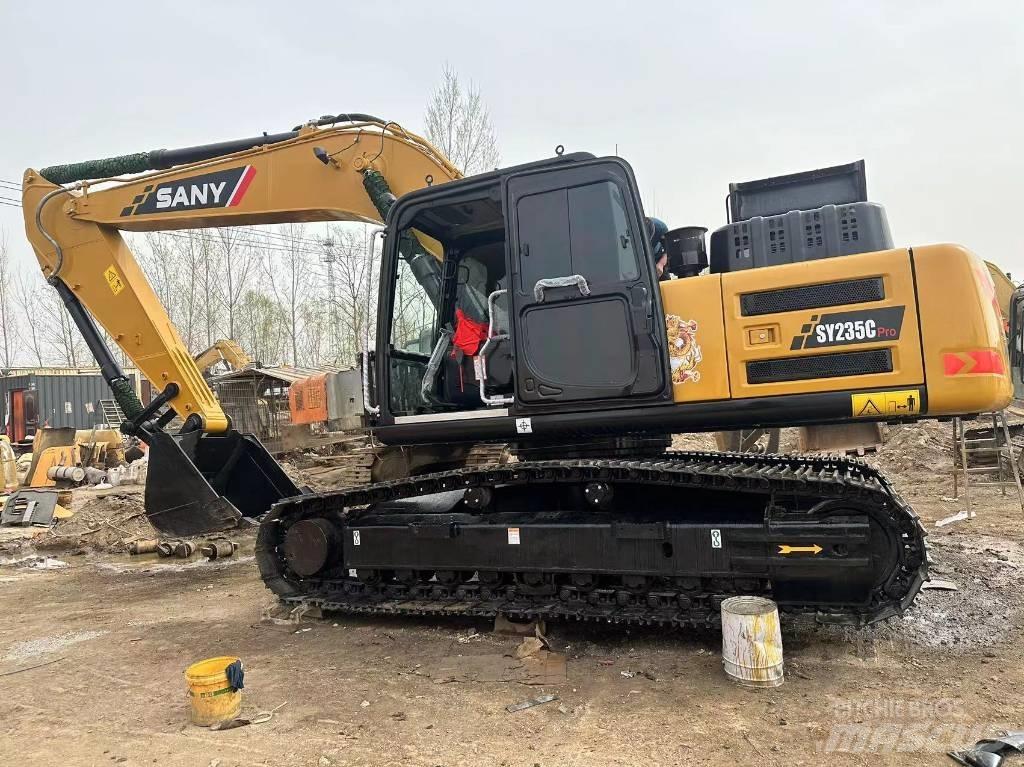 Sany SY 235 C Raupenbagger