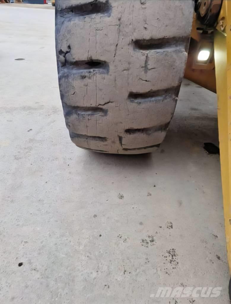 CAT 988K Radlader