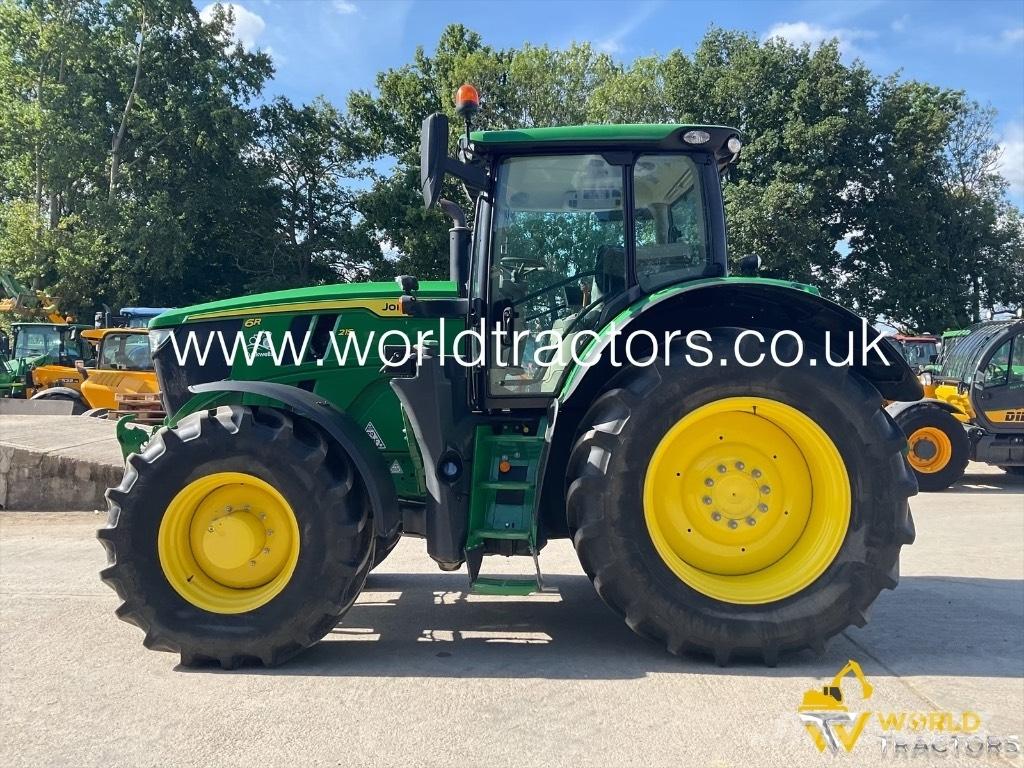 John Deere 6215 R Traktoren