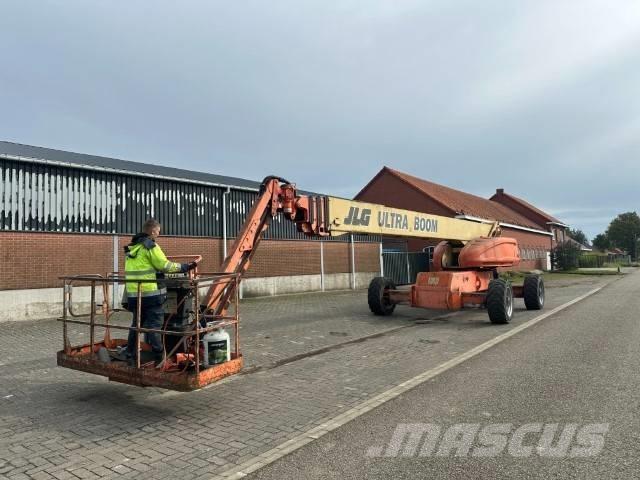 JLG 1350 SJP Teleskopbühnen