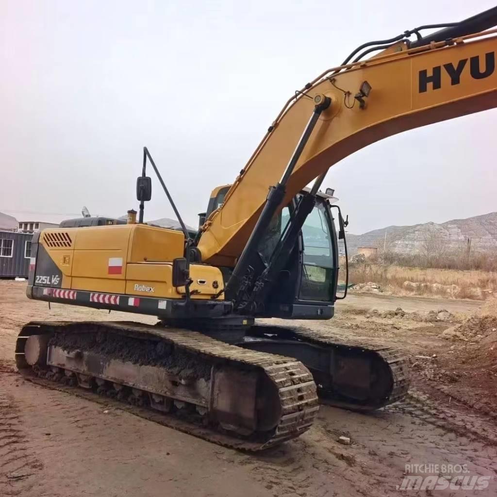 Hyundai R215VS Mobilbagger