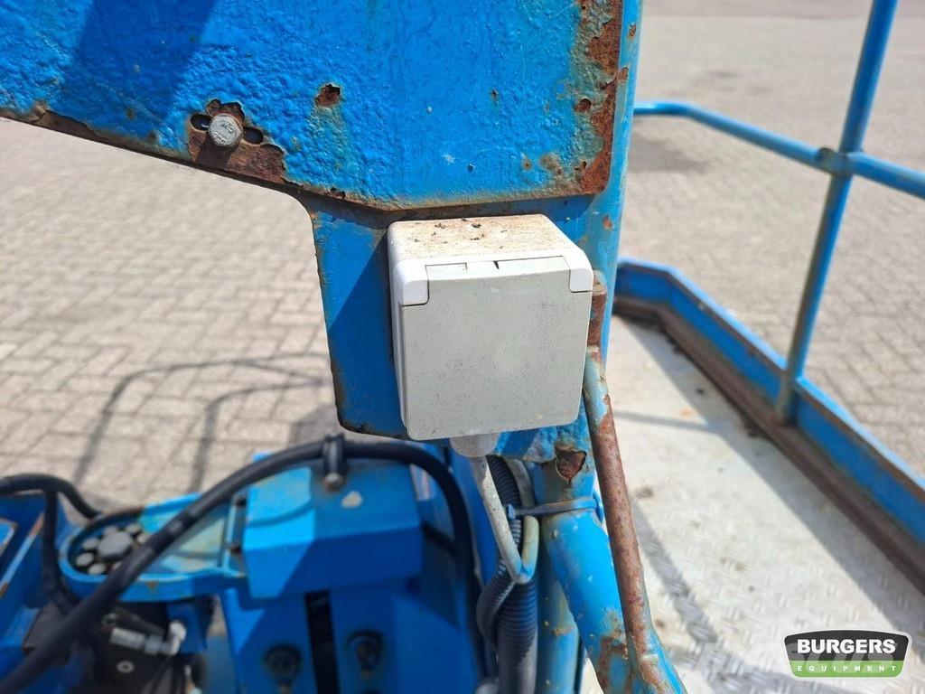 HAB TR 16 J D Teleskopbühnen