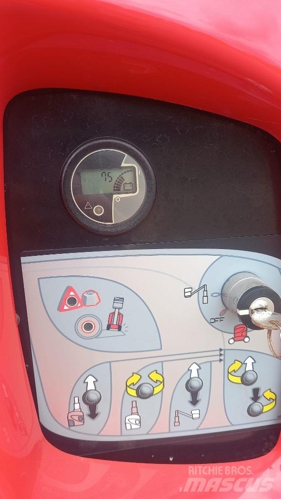 Manitou 100 VJR Personenaufzüge