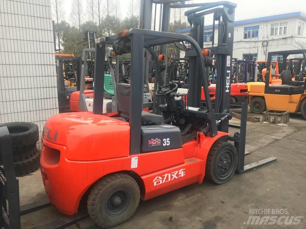 Heli H2000 35 Dieselstapler