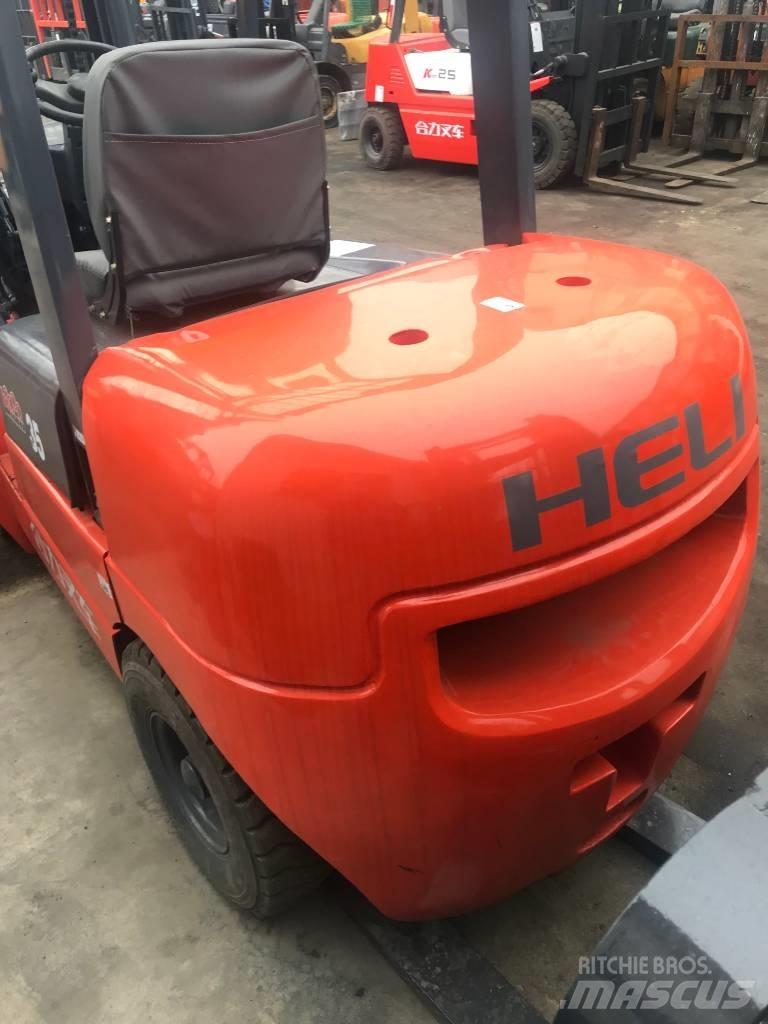 Heli H2000 35 Dieselstapler