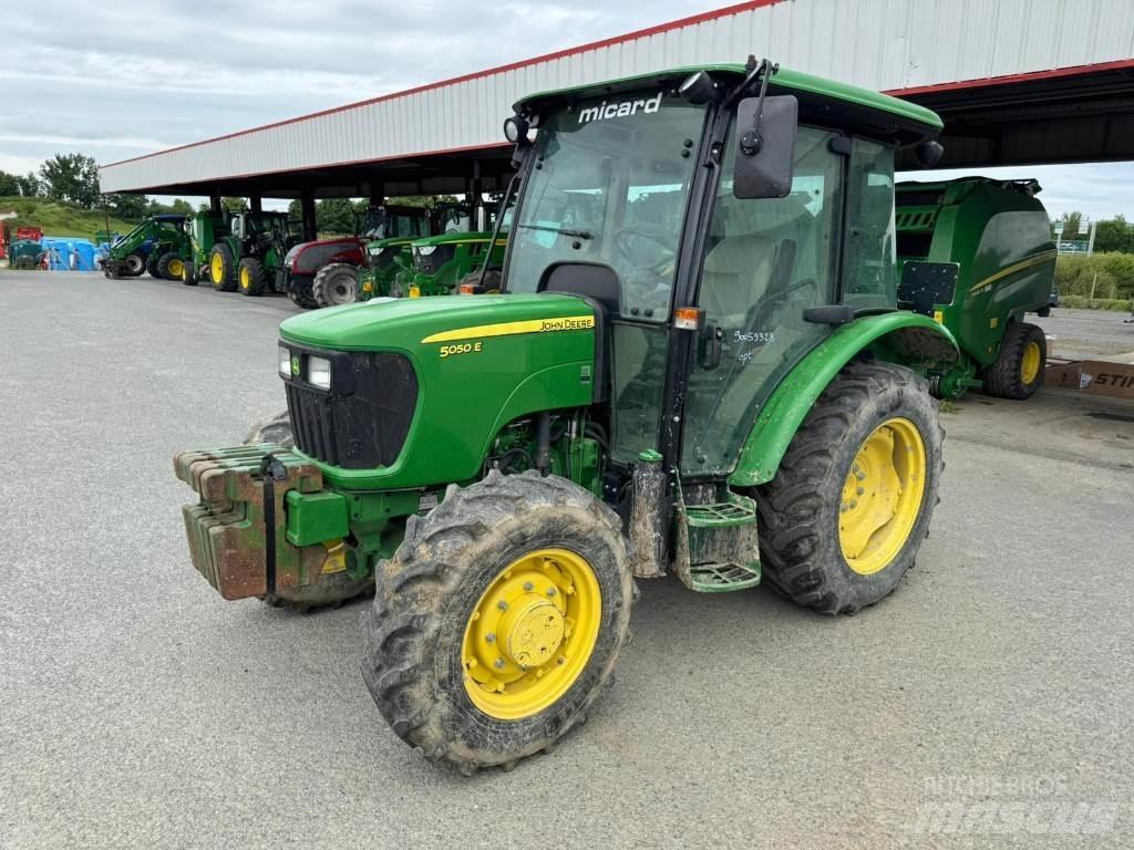 John Deere 5050E Traktoren