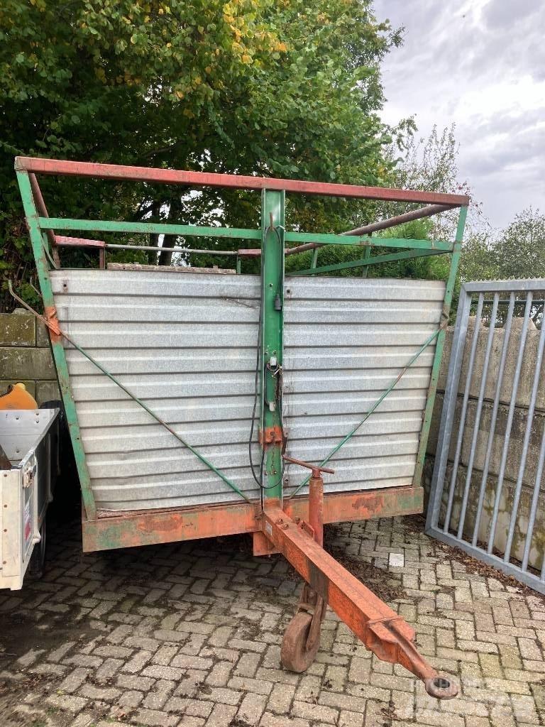 Veewagen  Viehtransportanhänger