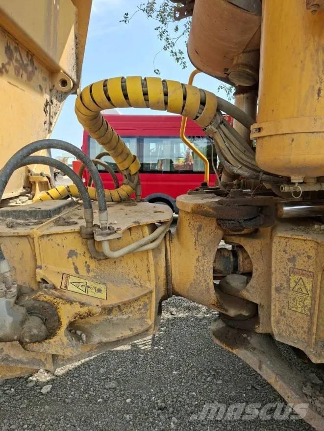 Volvo A 25 D Dumper - Knickgelenk