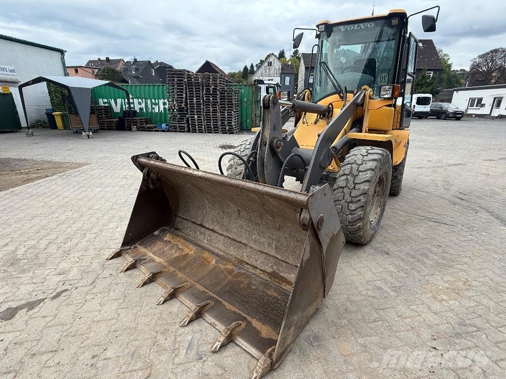 Volvo L 30 B Pro Radlader