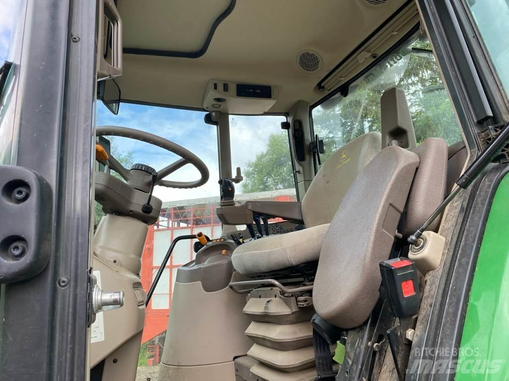 John Deere 6110M Traktoren