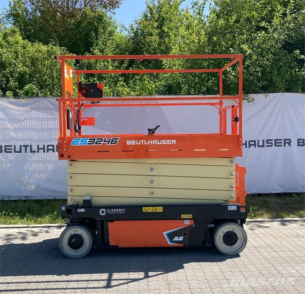 JLG ES3246 Scheren-Arbeitsbühnen