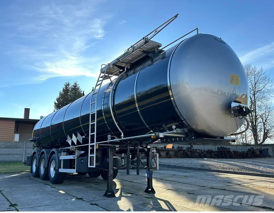 LAG 0-3-39T Tankauflieger