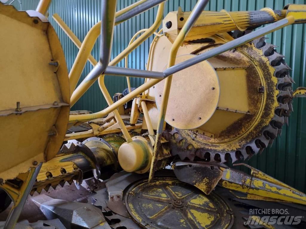 New Holland FR 9050 Selbstfahrende Häcksler