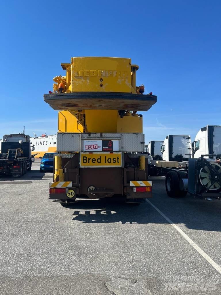 Liebherr LTM 1090-2 All-Terrain-Krane