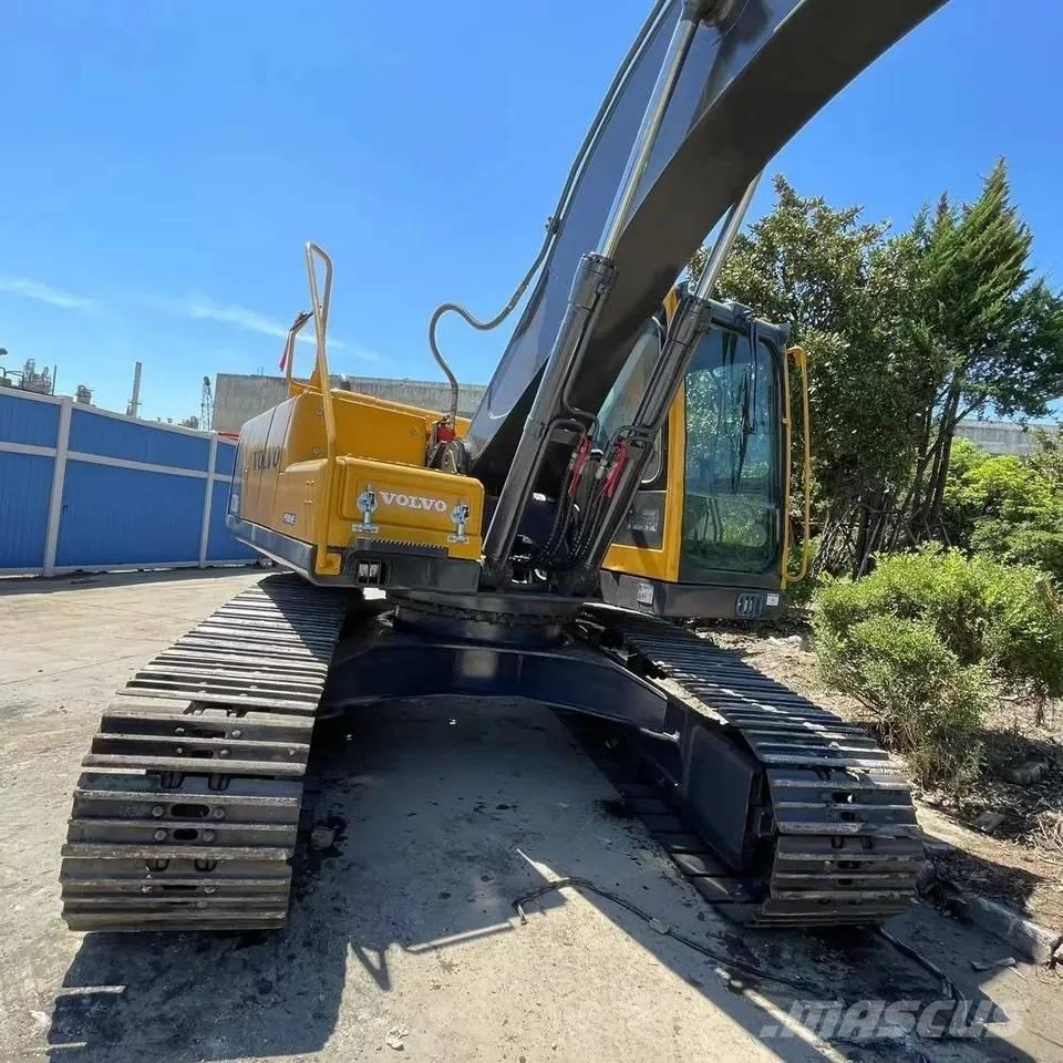 Volvo EC210B Raupenbagger