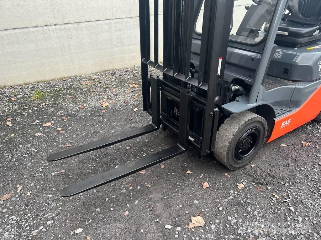 Toyota 02-8FGF15 Gasstapler