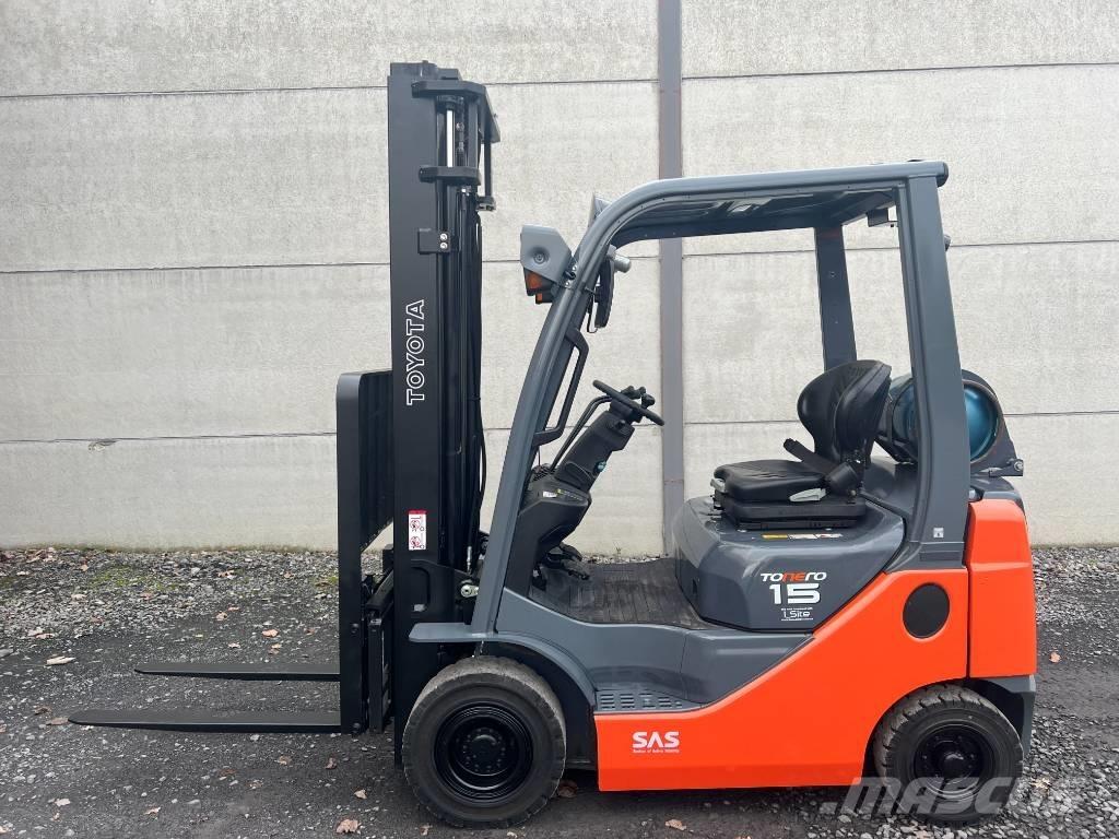 Toyota 02-8FGF15 Gasstapler