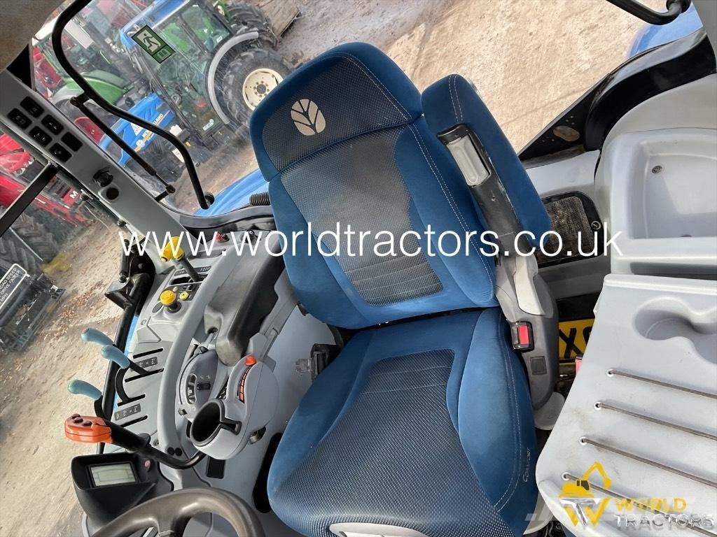 New Holland T 7.245 Traktoren
