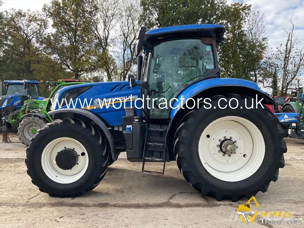 New Holland T 7.245 Traktoren