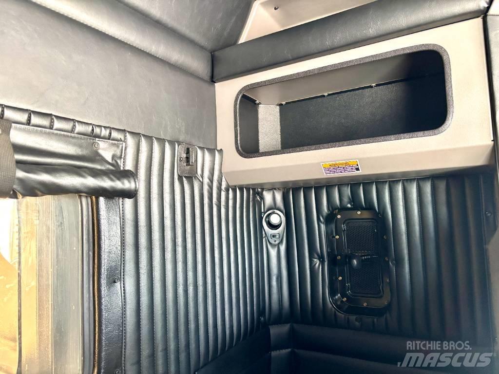Kenworth W 900 Sattelzugmaschinen