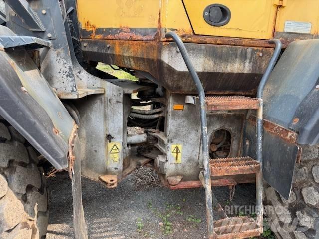 Komatsu WA 200 Radlader