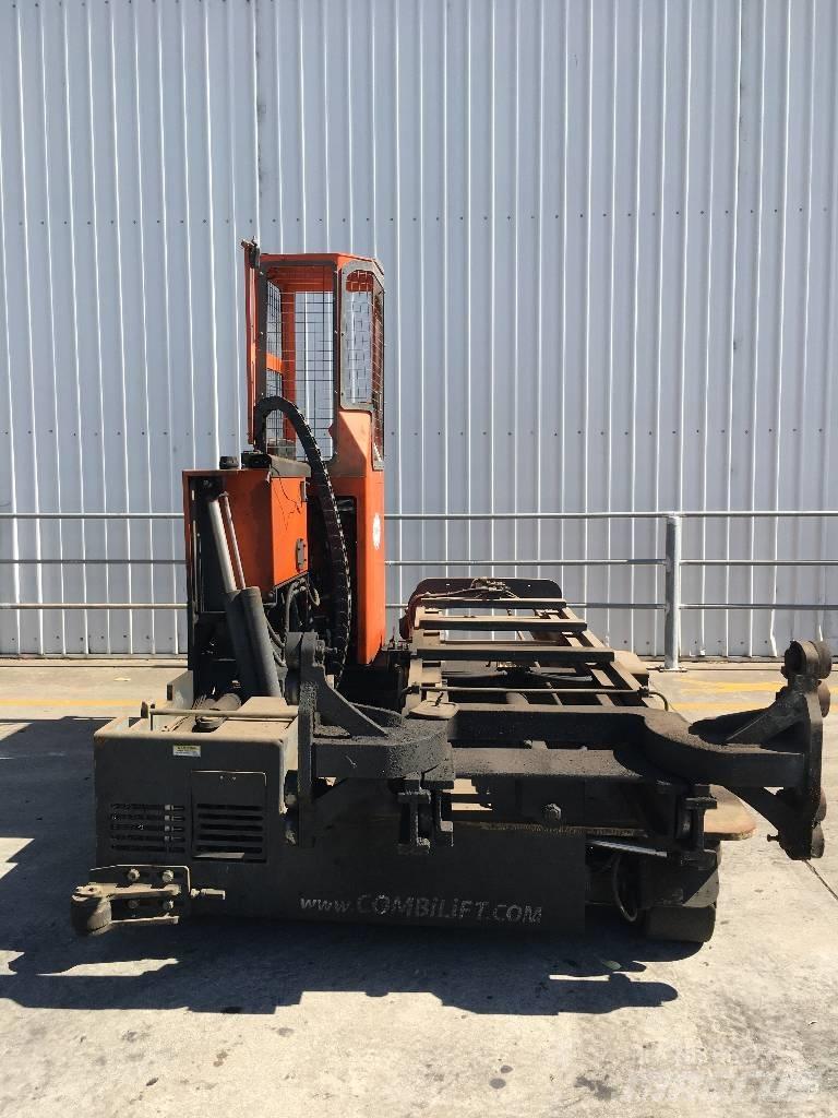 Combilift C4000STE Seitenstapler