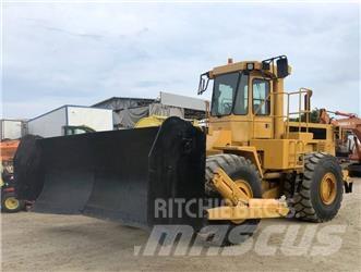 CAT 824 C Raddozer