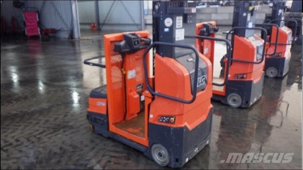 JLG DSP-M Hochhub-Kommissionierer