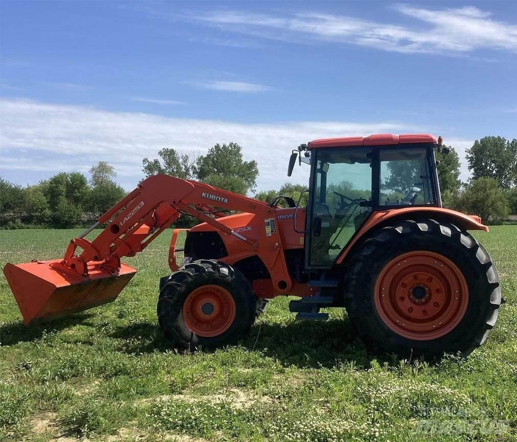 Kubota M 135 X Traktoren