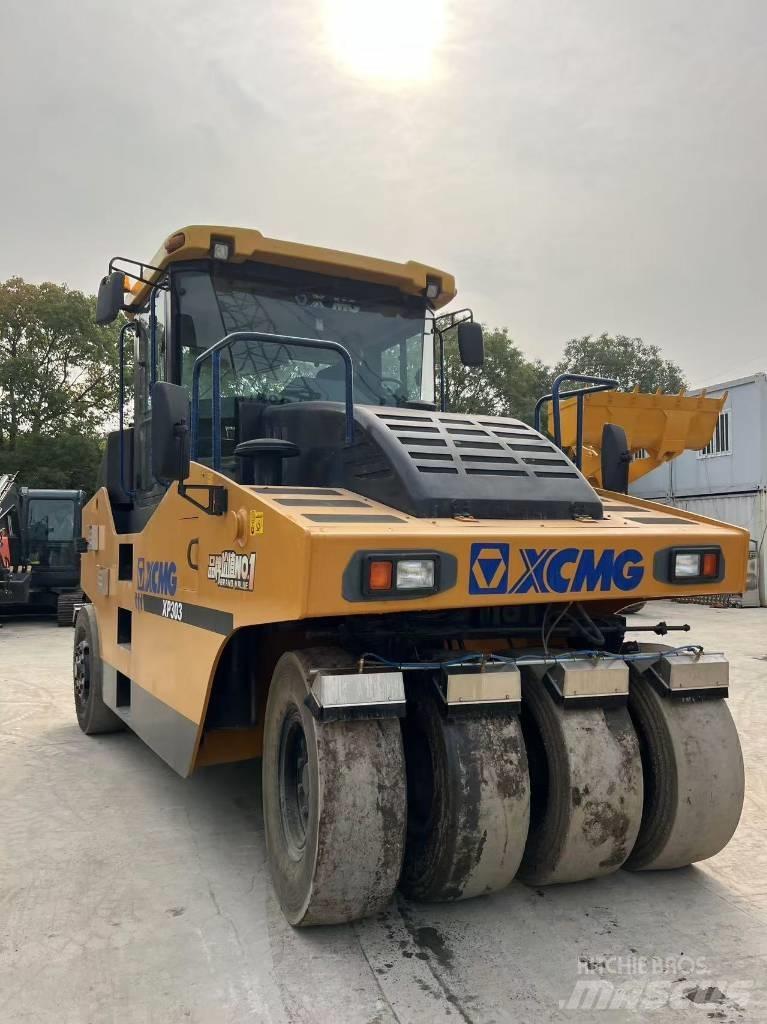 XCMG XP 303 Transport- und Bereitstellungsausrüstung