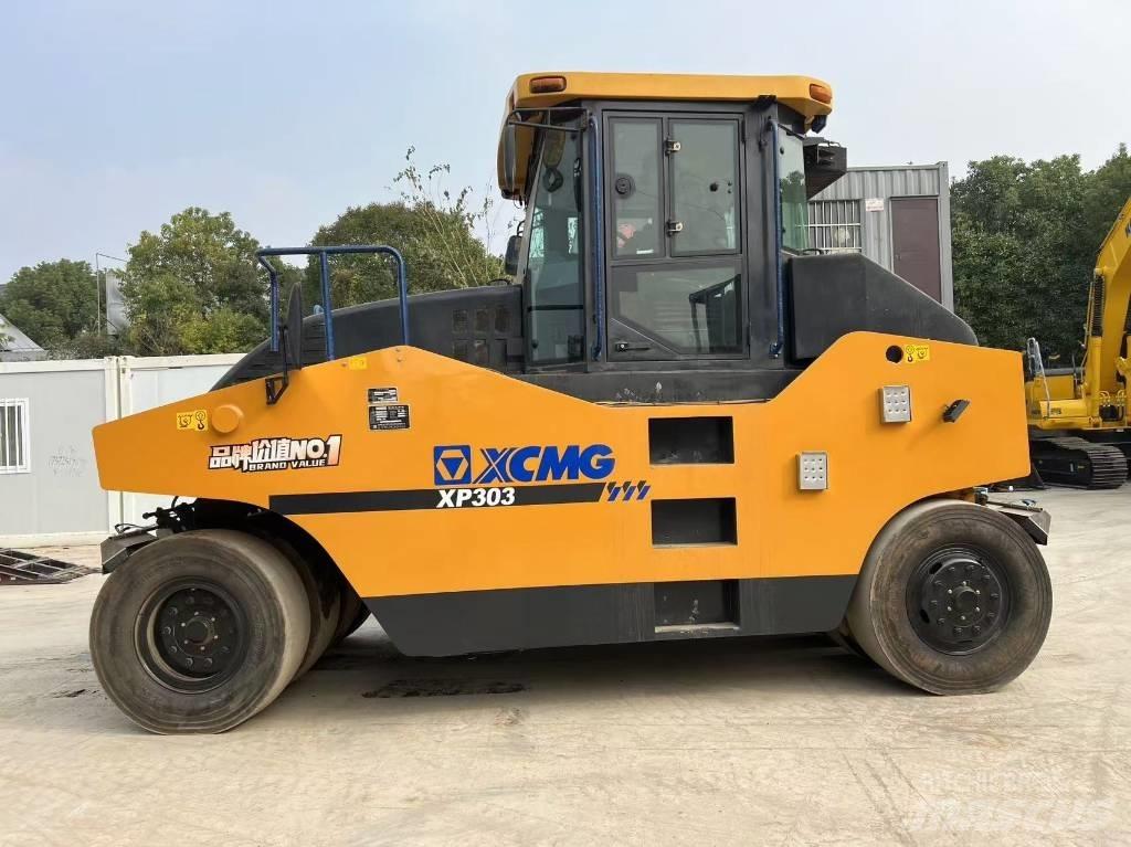 XCMG XP 303 Transport- und Bereitstellungsausrüstung