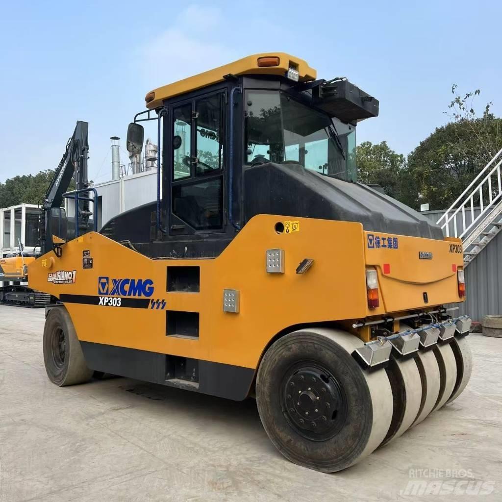 XCMG XP 303 Transport- und Bereitstellungsausrüstung