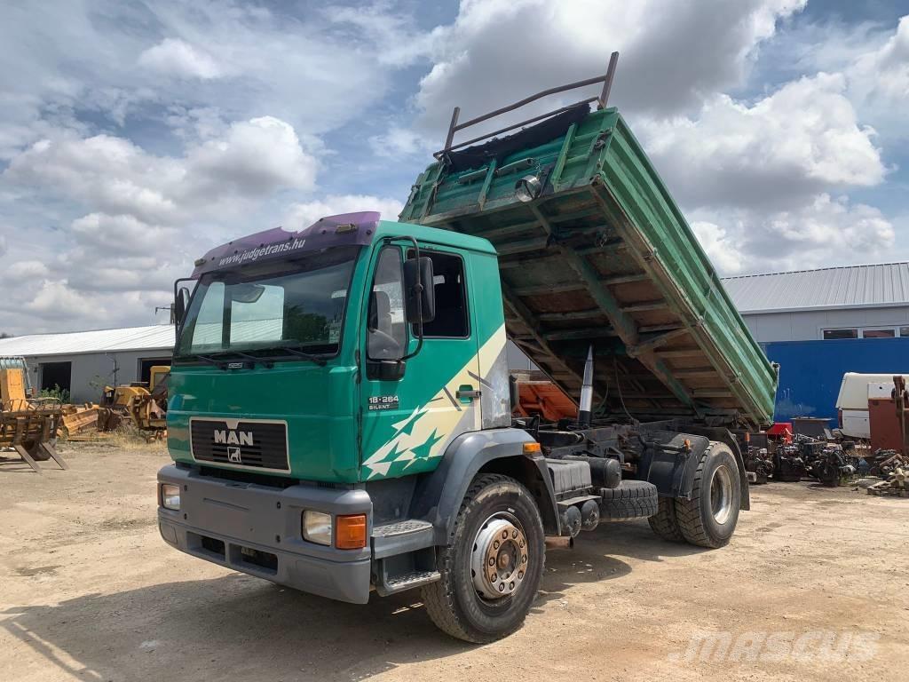 MAN 18.246 Kipper