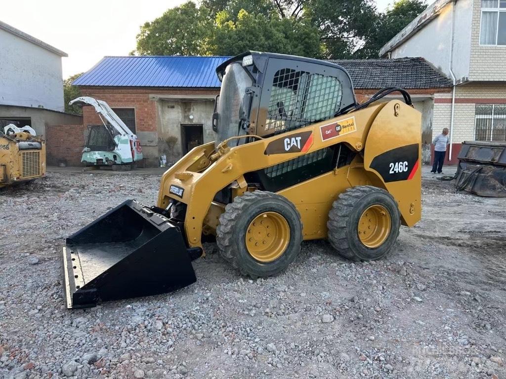 CAT 246 C Kompaktlader