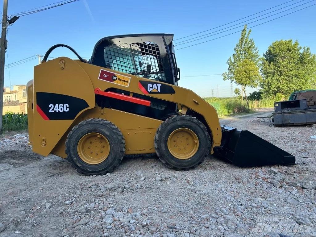 CAT 246 C Kompaktlader