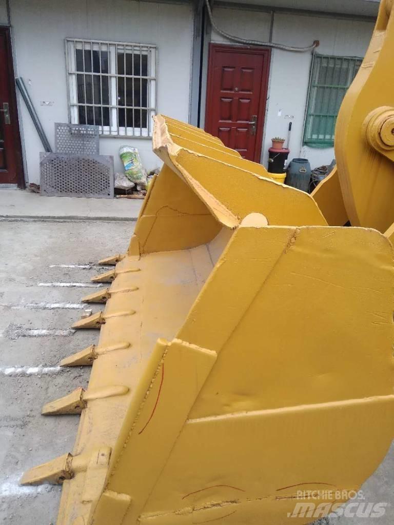 CAT 966F Radlader