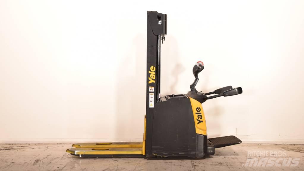 Yale MS 14 XIL Deichselstapler