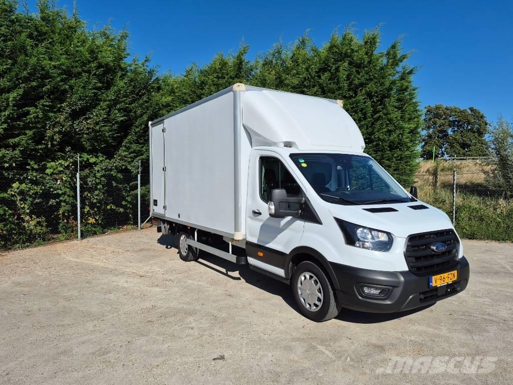 Ford Transit Lieferwagen