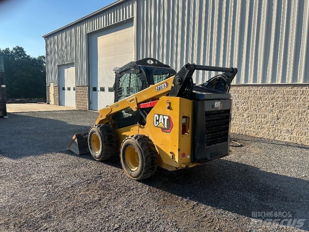 CAT 272 D3 Kompaktlader