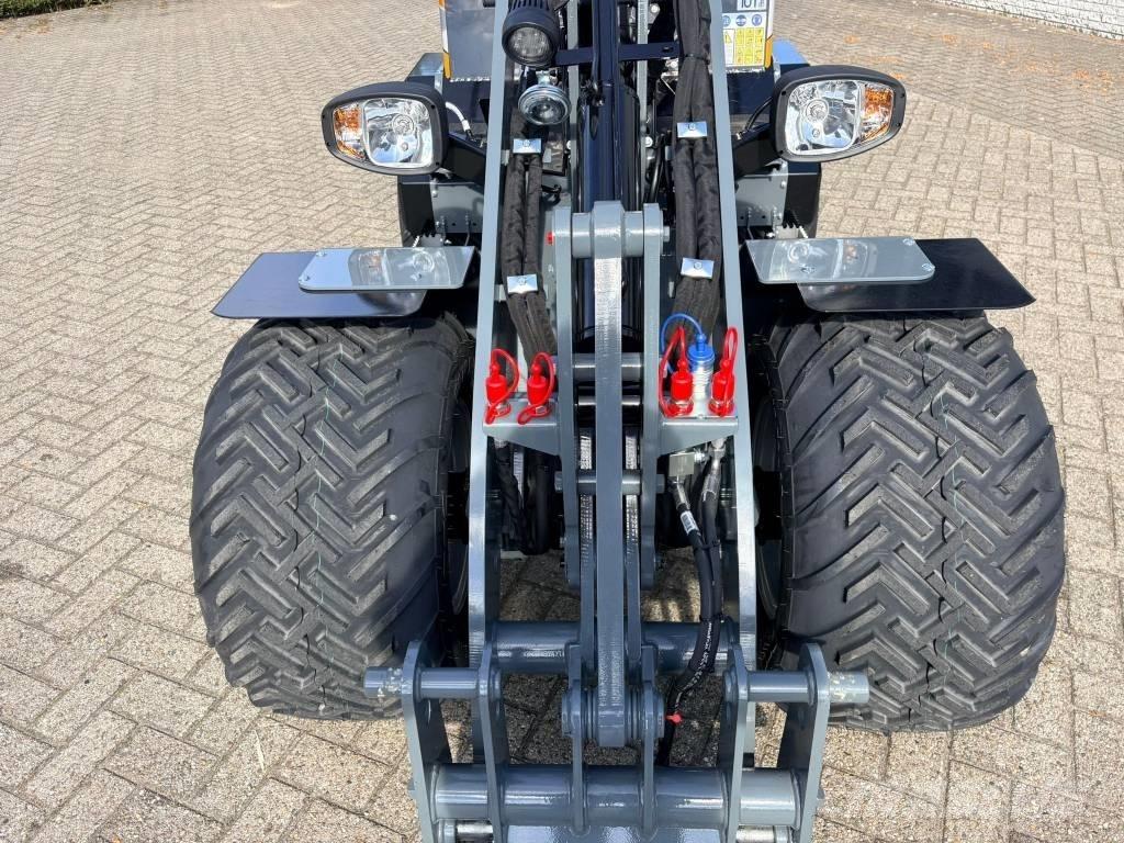 Giant G2500HD Xtra Minilader