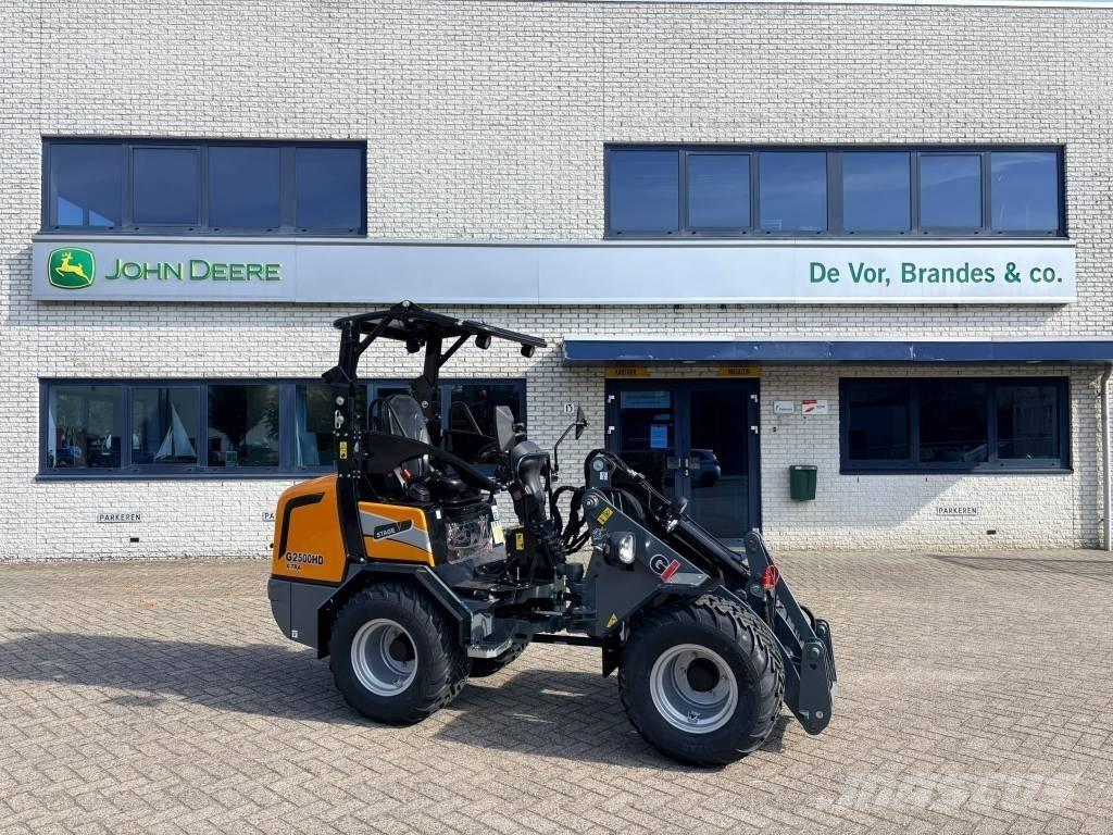 Giant G2500HD Xtra Minilader